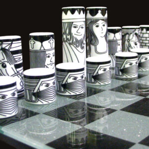 CHESS SET