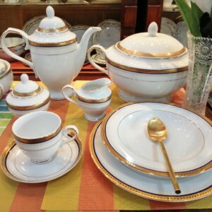 Iffat08367A/Dining set 112 Pcs